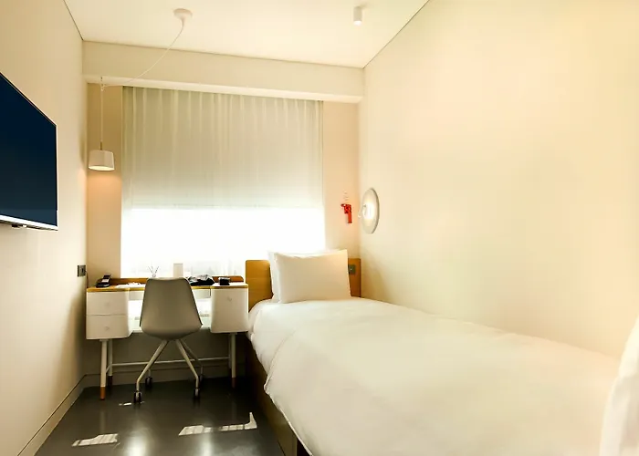 Patio7 Hotel 3*